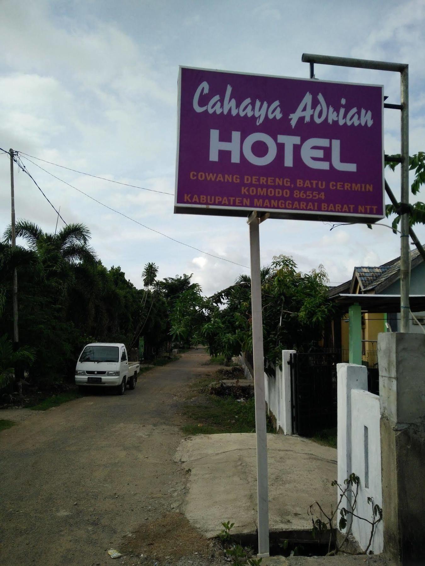 Cahaya Adrian Near Komodo Airport Labuan Bajo Extérieur photo